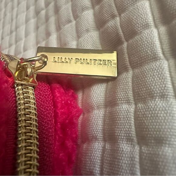 Lilly Pulitzer Pink, Jeanie Sherpa Crossbody Bag. - Picture 2 of 8